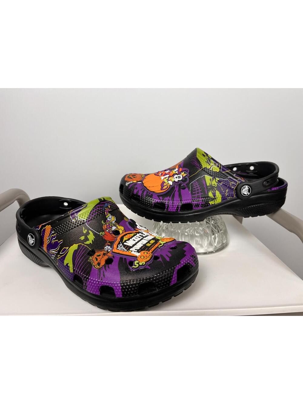 Disney Halloween Crocs Mickey’s Pumpkin Patch Classic Clogs Black Women’s Size 7